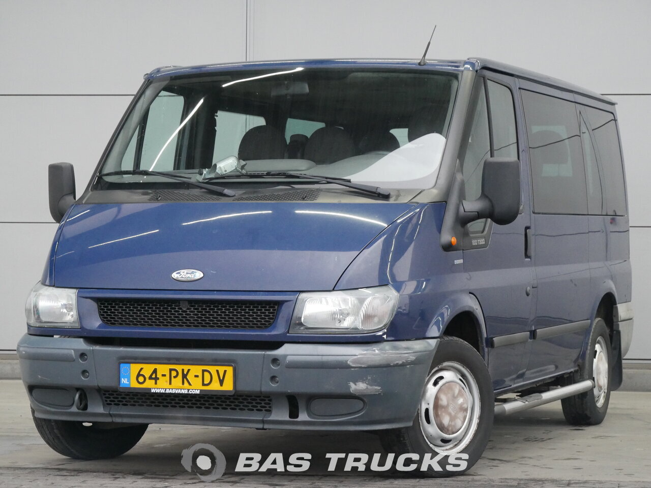 2004 ford transit van