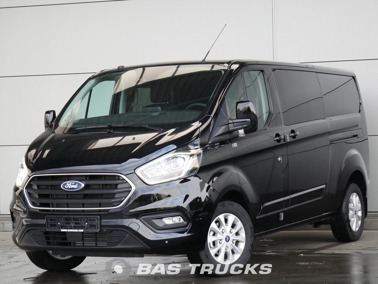 ford custom van 2019
