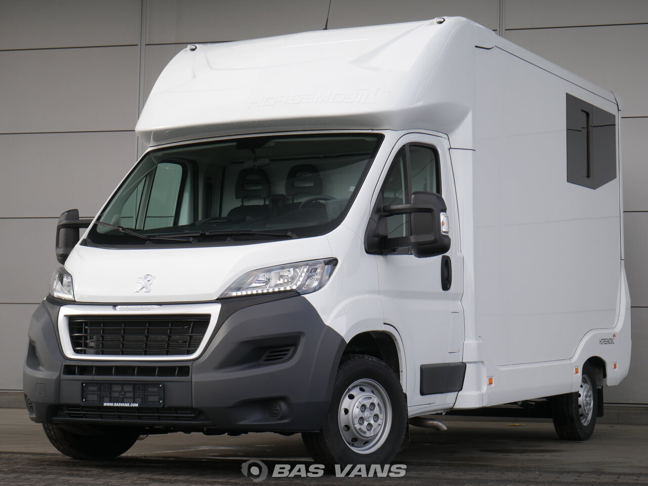 Peugeot Boxer 2 2 Hdi Neu Pferdetransporter Leichte Nutzfahrzeuge Bas Vans