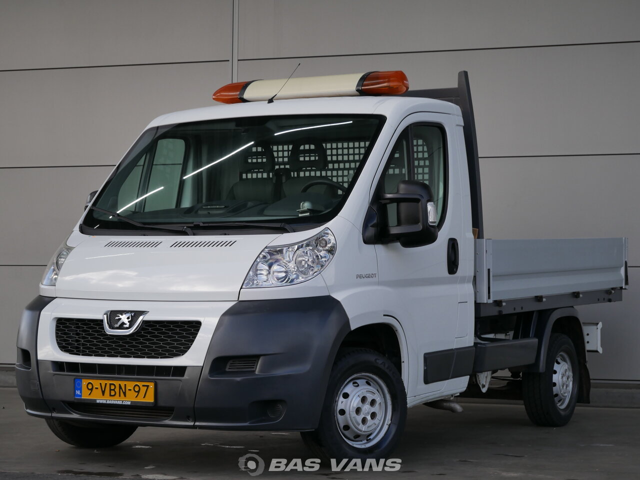 Peugeot Boxer 330 2 2 Hdi 09 Pritschewagen Leichte Nutzfahrzeuge Bas Vans