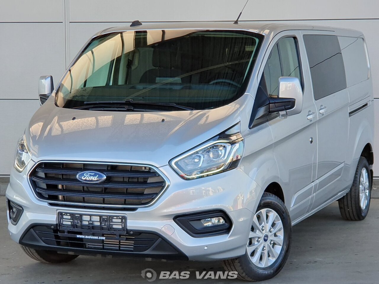 nearly new transit custom