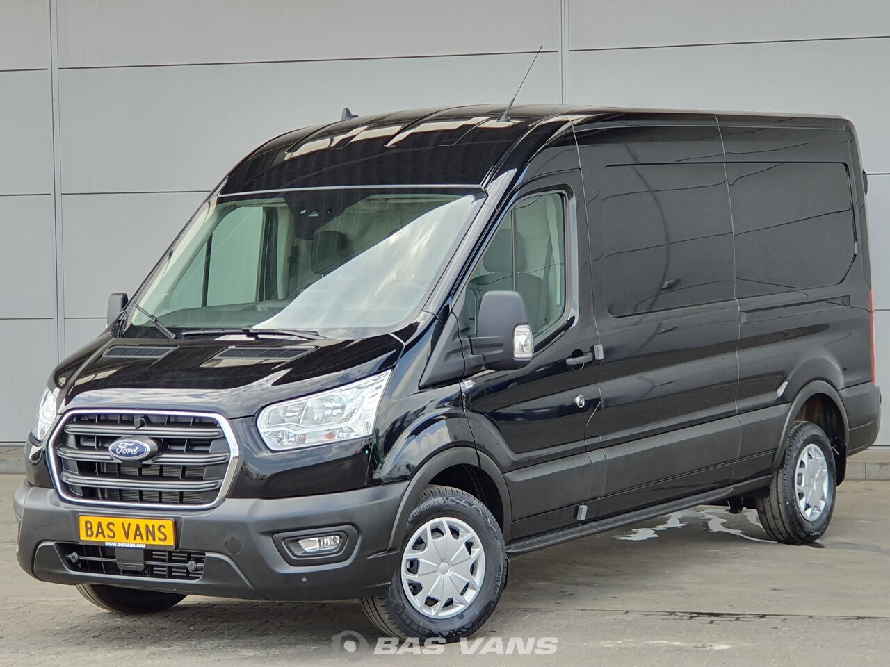 black ford transit 350