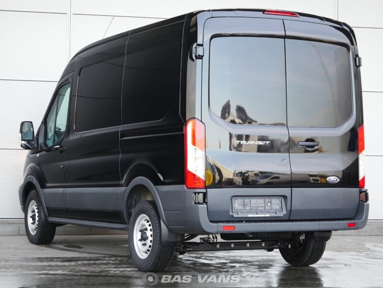 ford transit l2h2 2019