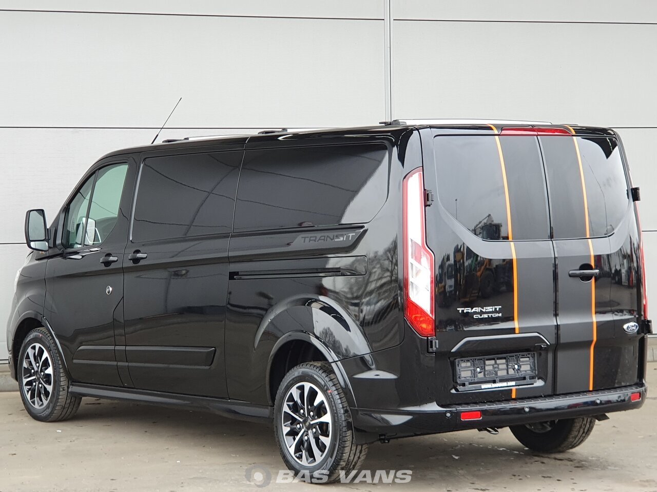 black transit custom sport