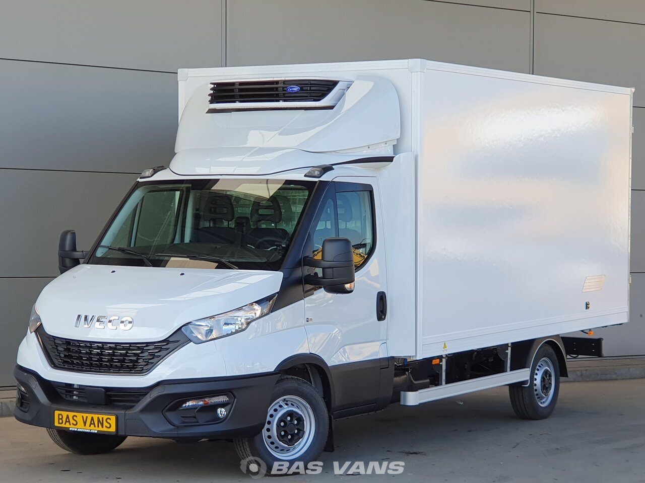 new iveco van