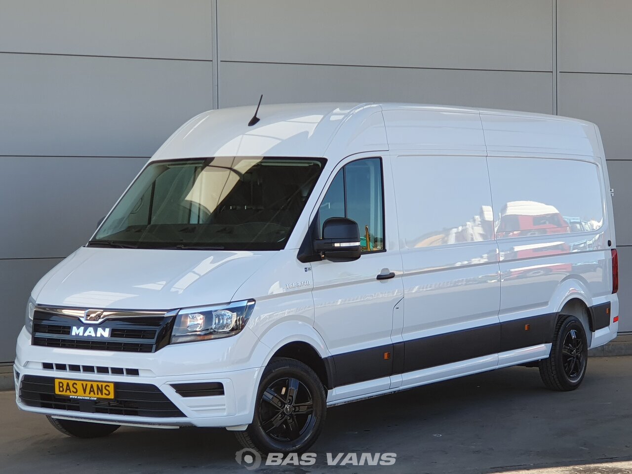 man van 2019