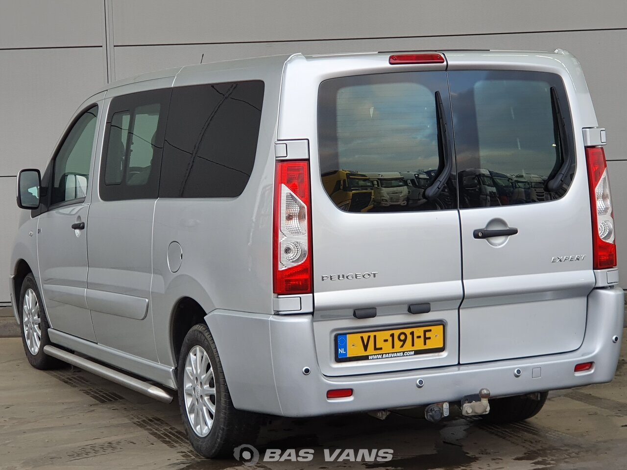 nearly new peugeot expert vans for sale