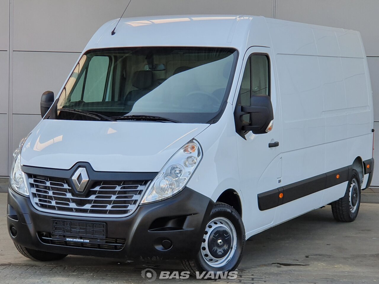 vans renault 2018