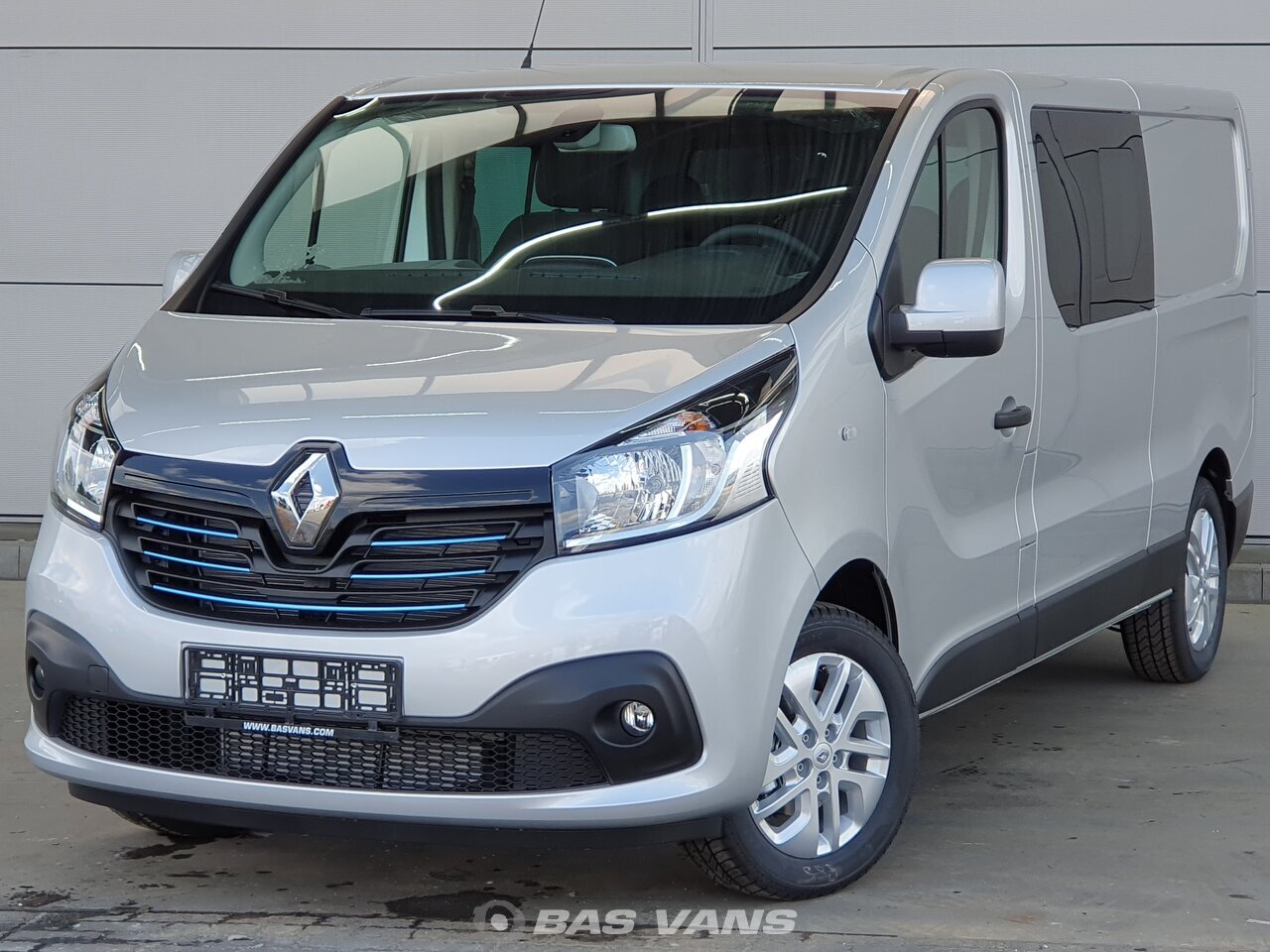 renault trafic 2021