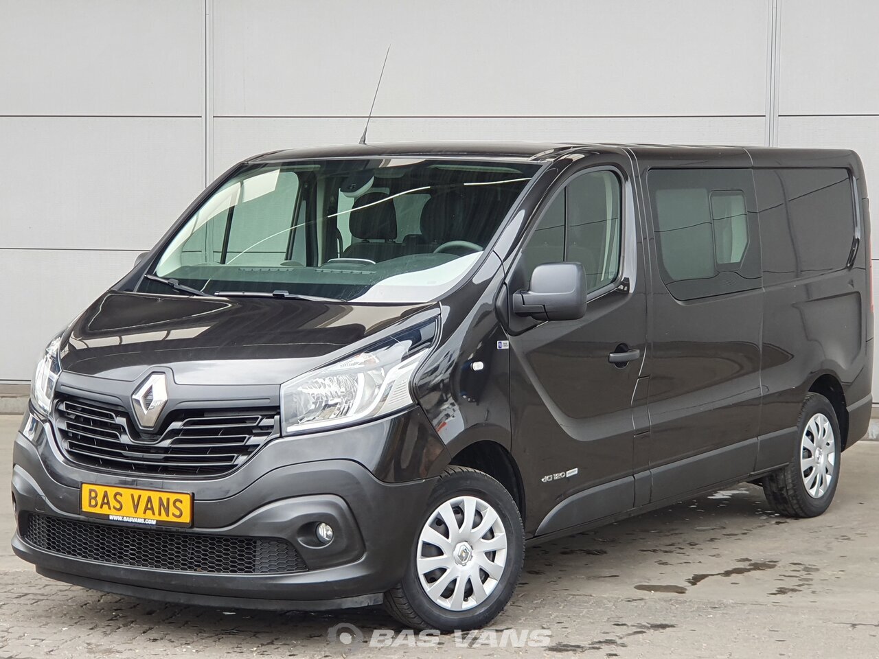 2021 renault trafic